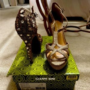 Gianni Bini Dress Shoes